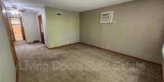 1027 Garfield St 5 Gallery 3