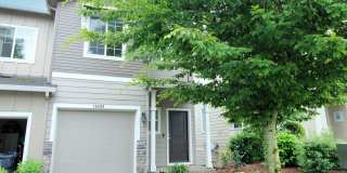 3 Bedroom Luxury Townhouse in Beautiful Happy Valley 3 Bedroom Luxury Townhouse in Beautiful Happy Valley Gallery 1
