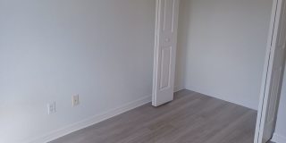 3/2.5 Townhouse in a Family Friendly Community with Amenities Galore Gallery 13