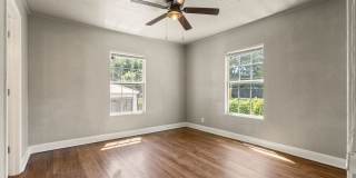 House Available for Rent! Gallery 33