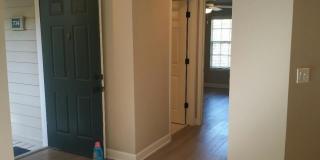 Completely Renovated 3rd Floor condominium with panoramic views GARAGE INCLUDED! Gallery 36
