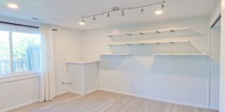 Spacious 3-Bedroom Condo with Finished Basement & Private Fenced Yard! Gallery 22