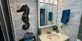 212 Pass Key Gallery 16