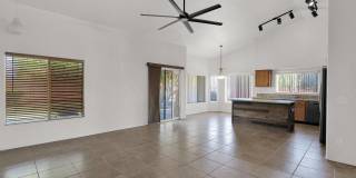360 S PINEVIEW Drive Gallery 11