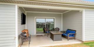 Like-new 4BR/3BA home in desirable St. Clair Place! Gallery 34
