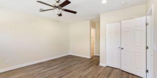 5002 E MITCHELL Drive Gallery 20