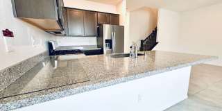 AMAZING, CORNER LOT, UPGRADED TOWNHOME IN "HENDERSON!!"  NEXT DOOR TO COMMUNITY DOG PARK!! Gallery 21