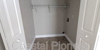 5828 3rd St E Gallery 21