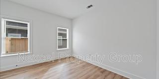 1072 Bruce Street Gallery 13