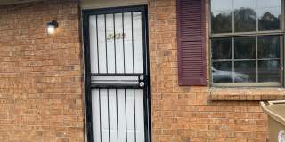 Totally Renovated 2 Bedroom Home Close to Downtown Nashville! Gallery 1