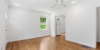 1464 Hawthorne Avenue NW Gallery 10
