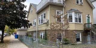 3136 N Paulina Street Gallery 1