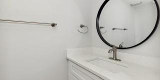 47 W Stone Avenue Gallery 12