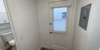 385 Gallery 15