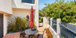 Fully Furnished Vacation Rental on the Mesa with Ocean Views! (Available 6/5/26- 11/30/26) Gallery 14