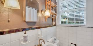 1219 Washington Ave Gallery 7