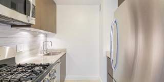 251 West 48th St. Gallery 6