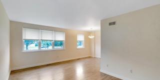 9754 E ROOSEVELT BOULEVARD Gallery 5