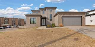 Modern New Construction Home Modern New Construction Home Gallery 1