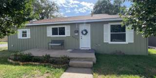 4001 S Hughes Gallery 1