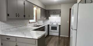 Well-Maintained 3 Bed / 2 Bath near Mercy Hospital Gallery 5