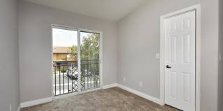 Garden Park Gallery 32