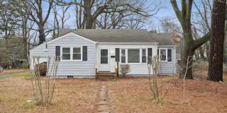 Easy One-Level Rental Near Shipyard, I-664 & the James River Bridge Easy One-Level Rental Near Shipyard, I-664 & the James River Bridge Gallery 1