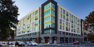 Eviva Midtown Gallery 1