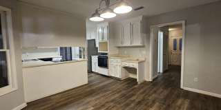 211 Plantation Road Gallery 66