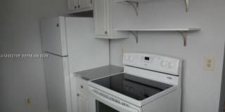 1190 Washington Cir Gallery 4