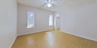 Kensington Court Gallery 85