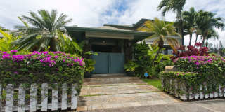 Kahala - 4 Bedroom, 3.5 Bathroom, 2 vehicle garage Gallery 1