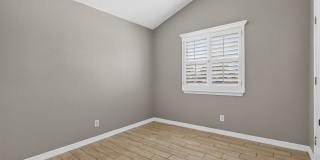 9128 Bur Oak Circle Gallery 16