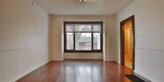 BEAUTIFUL RENOVATED HOME Gallery 17