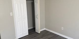 Spacious 4 Bed Condo Gallery 9