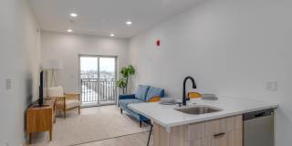 2400-12 East Huntingdon Street Gallery 1