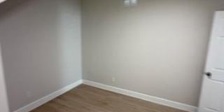 1341 & 1343 Seward Street Gallery 5