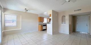 East El Paso 3 bed Refrig A/C! Gallery 5
