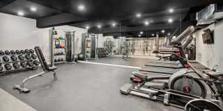 3757 N Sheffield Avenue Gallery 13