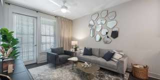 Capital Collective Luxury Apartments Gallery 27