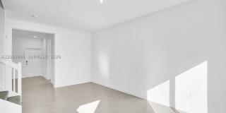 2542 SE 29th St Gallery 15
