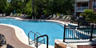 Barrington Park Ground Floor Condo 2/2 with Patio near Pool with Large Garage! Gallery 6