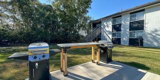 Riverside View Apartments Gallery 1