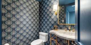 2428 The Strand Gallery 28