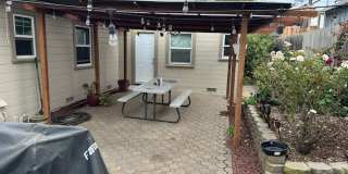 Charming home in Seaside on a corner lot Gallery 3