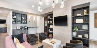 McDowell Point - 55+ Active Adult Apartment Homes Gallery 4