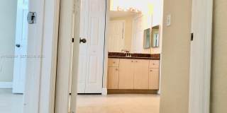 2557 Centergate Dr Gallery 20