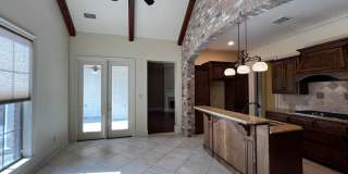 4 Bedroom, 3 Bathroom, Brick Home, Two Car Garage, Fireplace, High Ceilings, Granite Countertops, Fenced in Yard. Custom Built Home, Walkers Lake Subdivision , Triple-Split Floor Plan. Gallery 7
