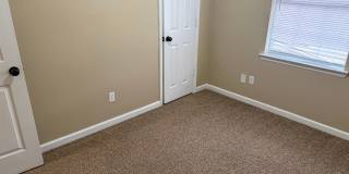 RATE DROP ALERT (was $1950/month) and MOVE-IN SPECIAL: 1st FULL MONTH'S RENT FREE!** Gallery 15