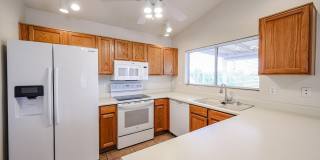 10935 W Ruth Avenue Gallery 23